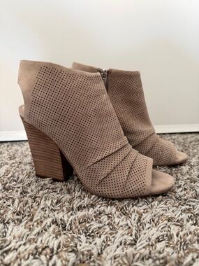 Women’s Vince Camuto Nude Wedge Boots